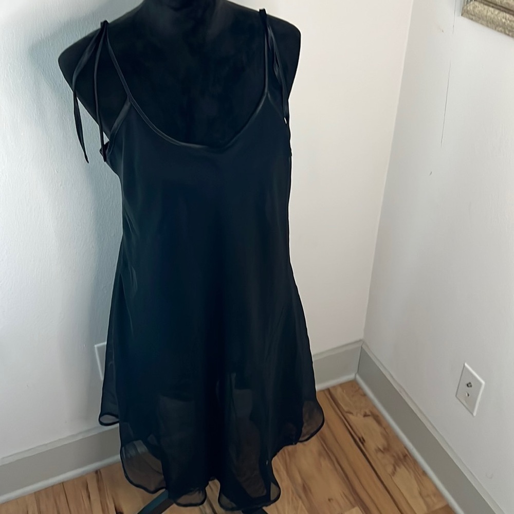 Solange‎ black night gown chemise sheer overlay lace / satin Sz 14/16